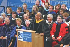 Guest speaker Vernon Wall speaks to incoming UMass Lowell students during convocation yesterday at the Recreation Center. Lowell Sun photo by Bob Whitaker