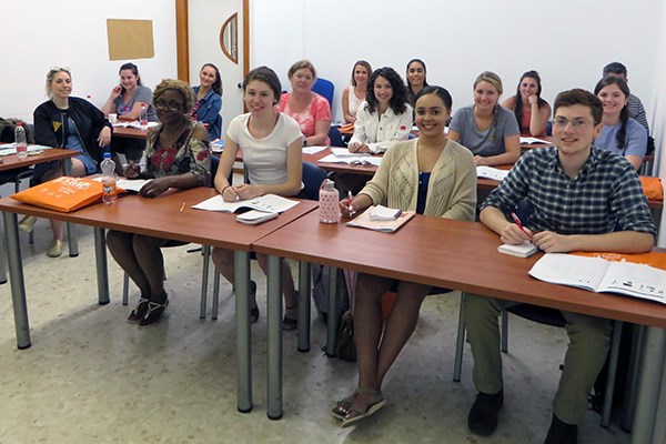 Nursing students in class at the University of Cadiz