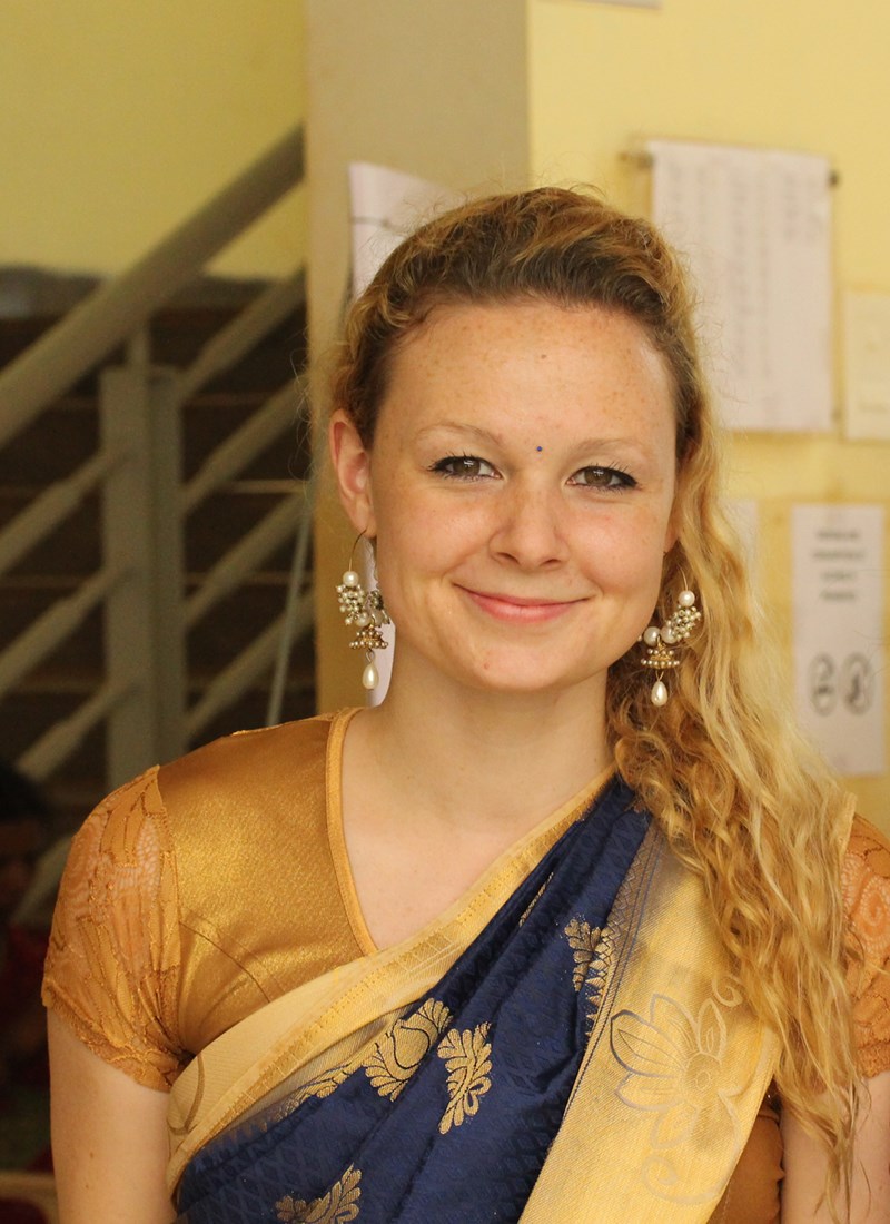 Jennifer Schultz wears a sari during her visit to India with UMass Lowell’s B.V.B. Innovation and Entrepreneurship Program 