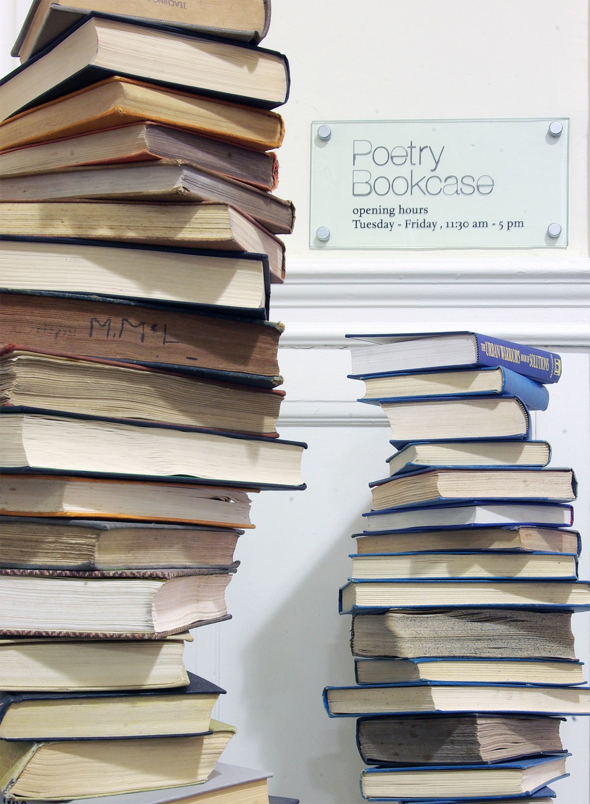 “Litfest's Poetry Bookcase” by Lancaster Litfest is licensed under CC BY 2.0