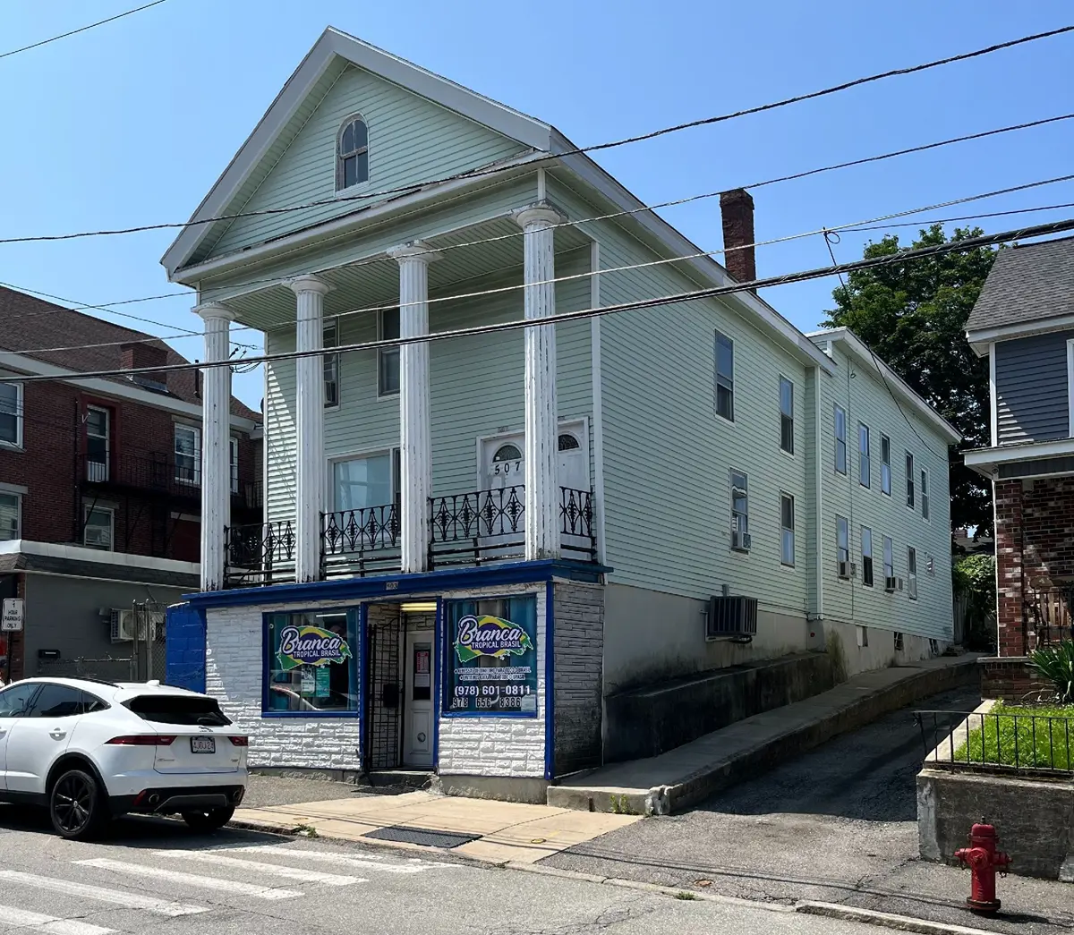 Building at 507 Central Street in Lowell, Massachusetts.
