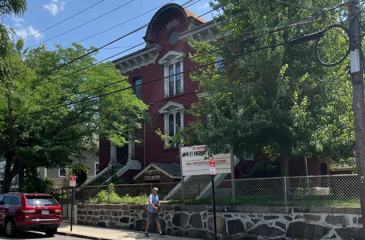 Photo of 920 Central Street