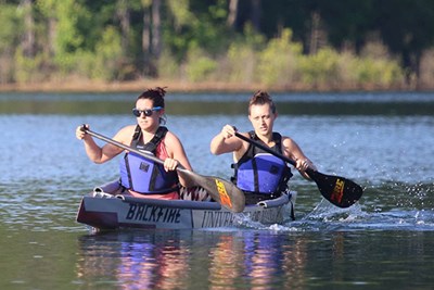 UMass Lowell women's concrete canoe team wins third place at nationals 2015