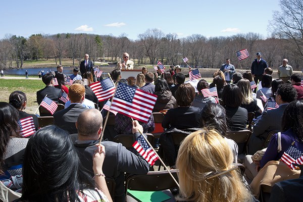 Immigrants being sworn in as U.S. citizens at Minute Man National Historical Park in 2007