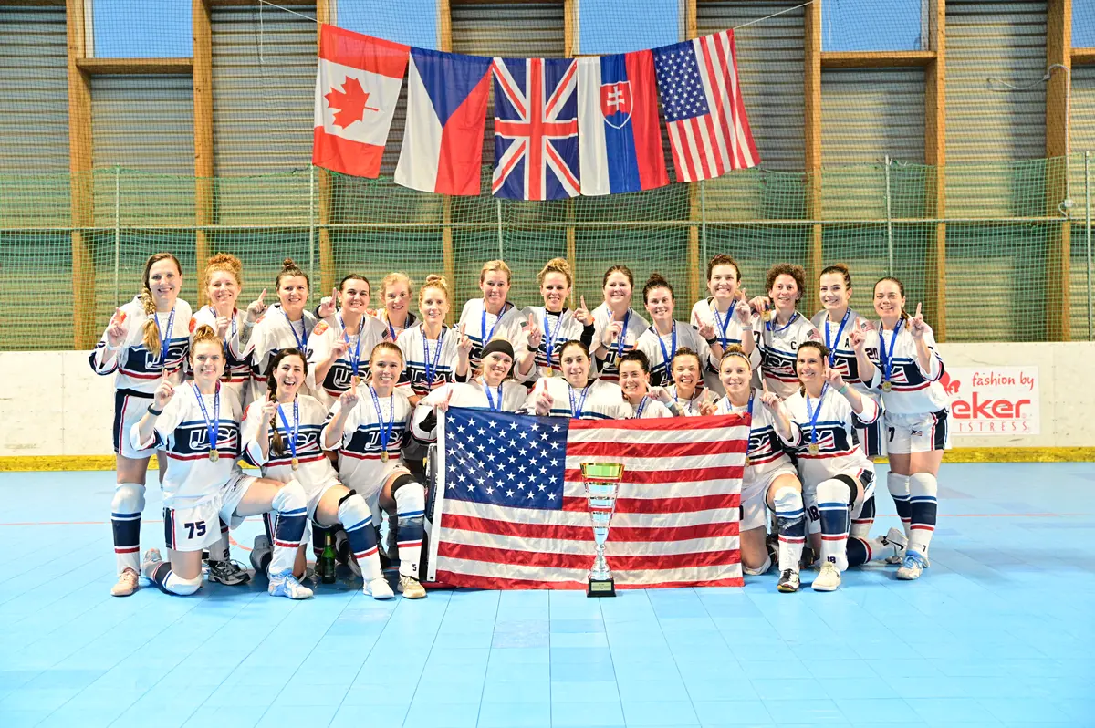 Kara Reeves and the U.S. squad at the 2025 International Street and Ball Hockey Federation Women’s Masters Championship.