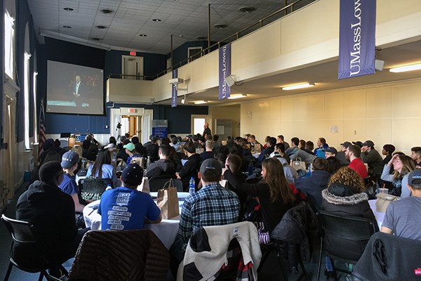 Manning students participate in the Salesforce 2018 TrailheaDX developer conference via webcam