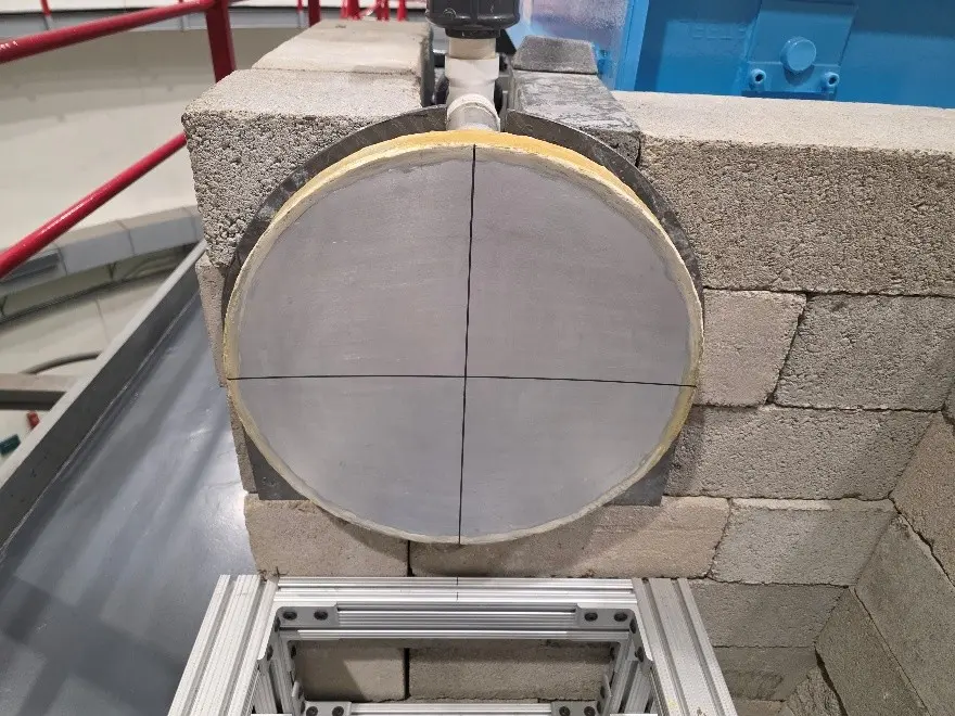 : N-16 Generator Source Cylinder.