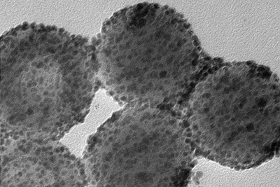 Nanoparticles for breast cancer treatment