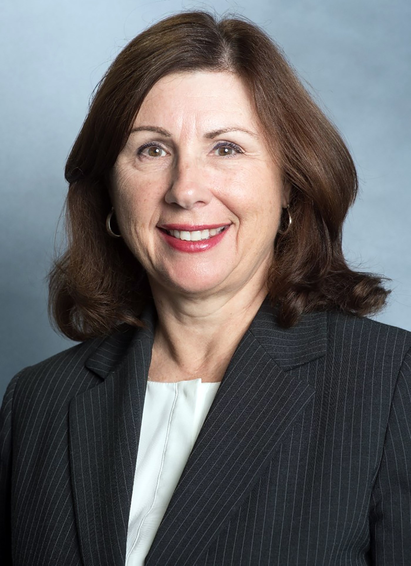 Arlene Parquette is the Associate Vice Chancellor, Industry Partnerships & Economic Development at UMass Lowell.