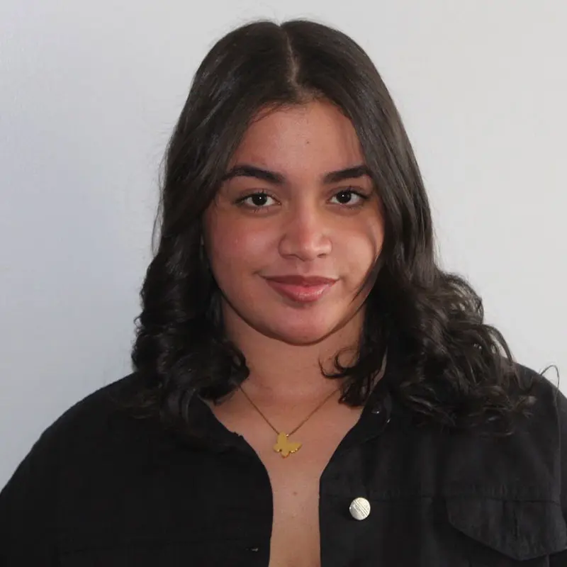 Yaris Perez Bonnillia.