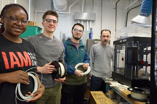 Plastic Engineering undergraduate students, with the help of Professor Ameli, make 3D printing filament