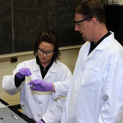 Professor Tom Wilson and student in the Biomedical and Nutritional Sciences Department