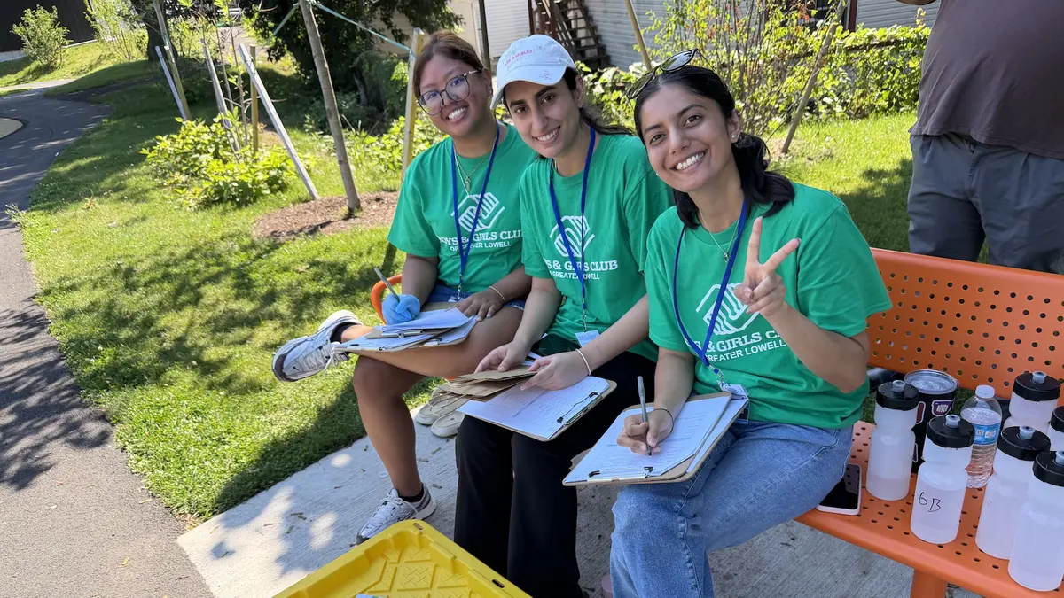 Surika Prrak, Tavneet Sandhu and Vrushti Shah