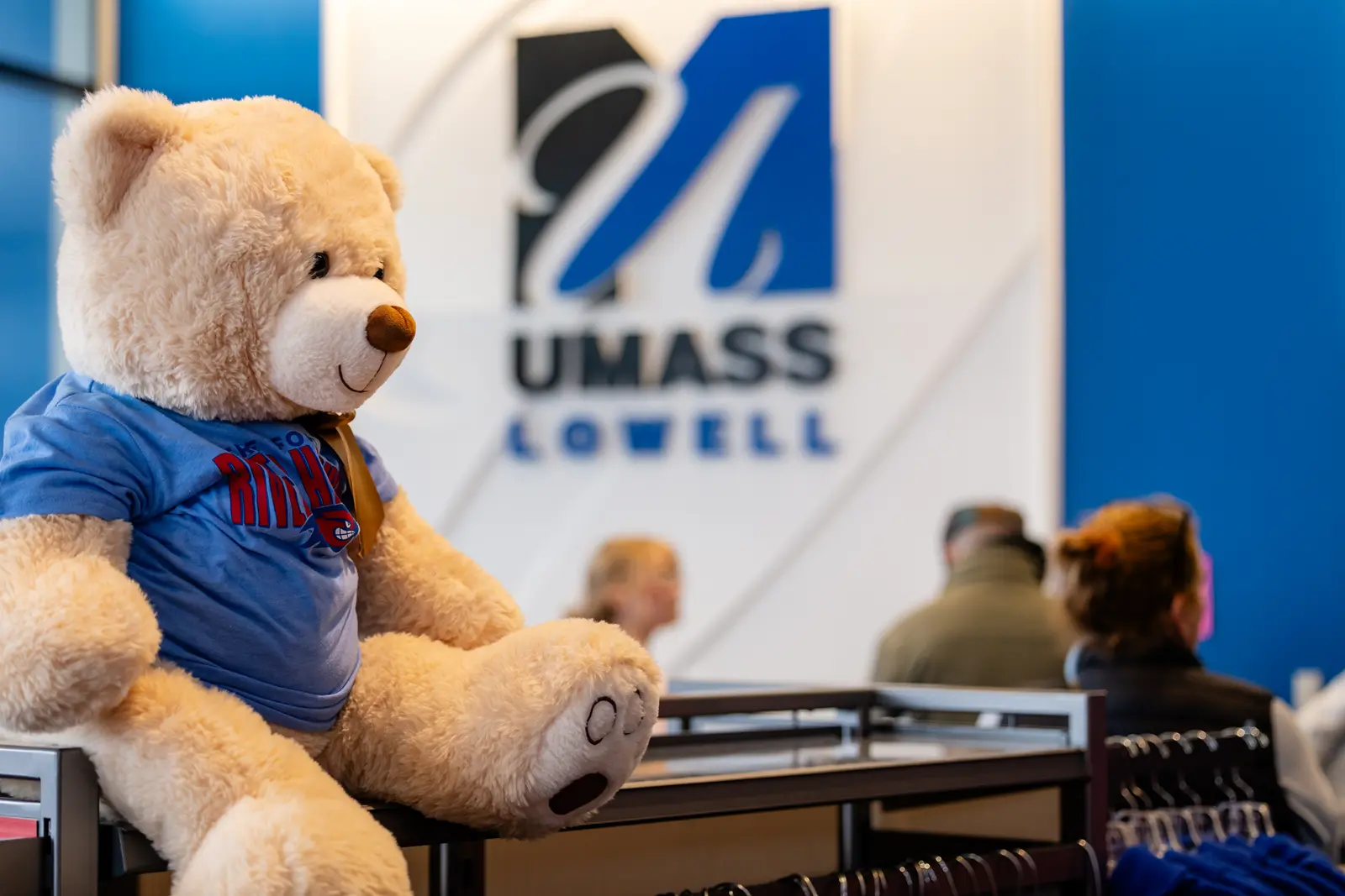 bookstore bear bookstore bear