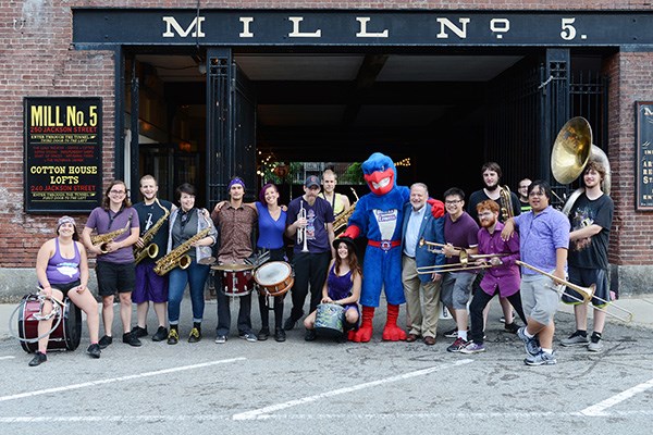 The Party Band joined news students at the third annual welcome back event at Mill No. 5.
