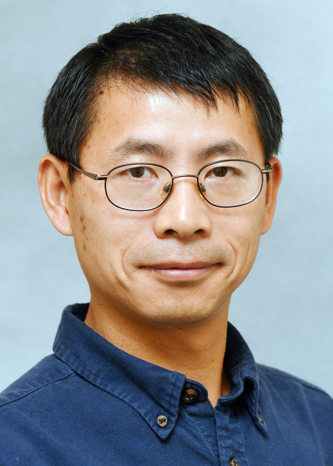 Dongming Xie, UMass Lowell Chemical Engineering Faculty