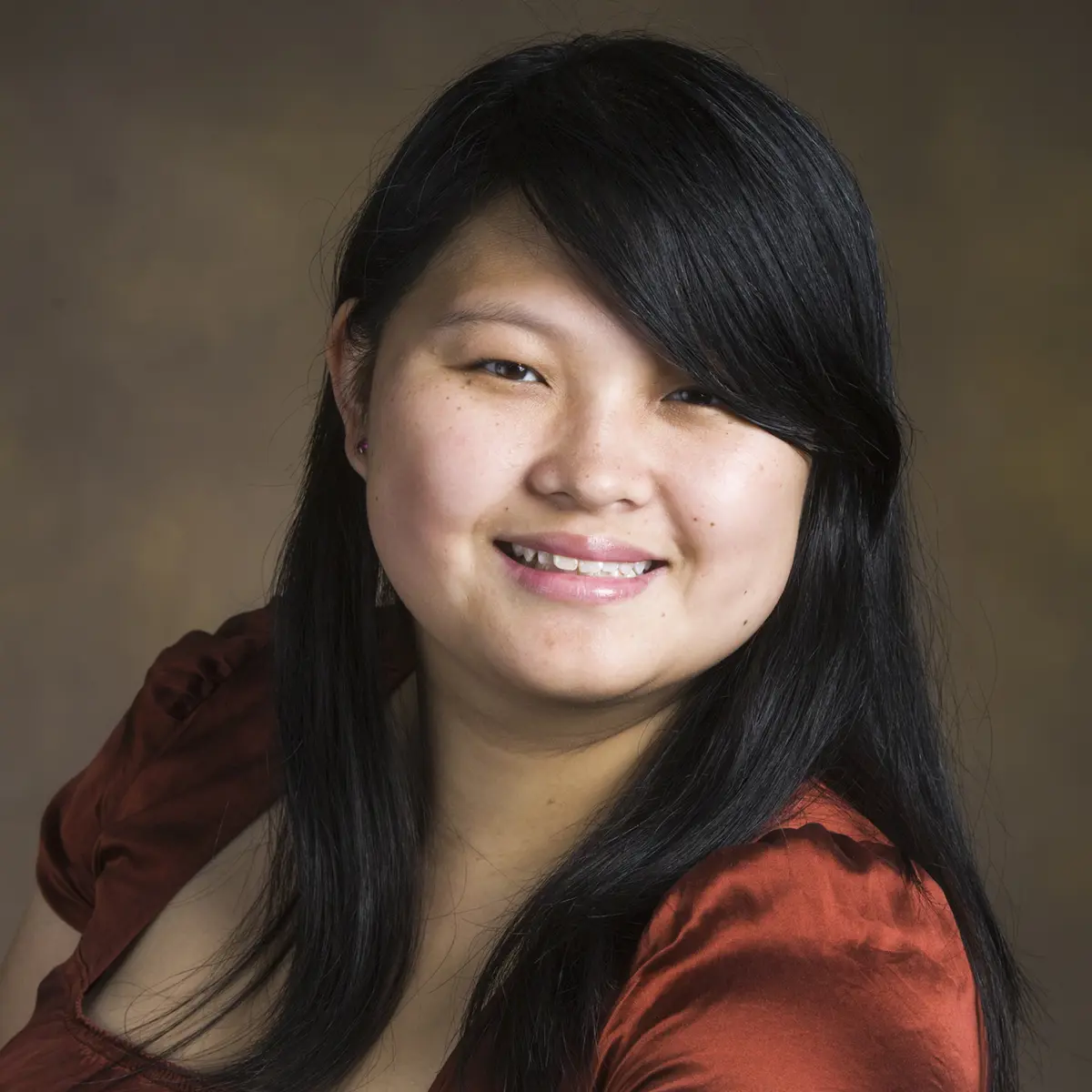 IMAGE OF Yanfen Li