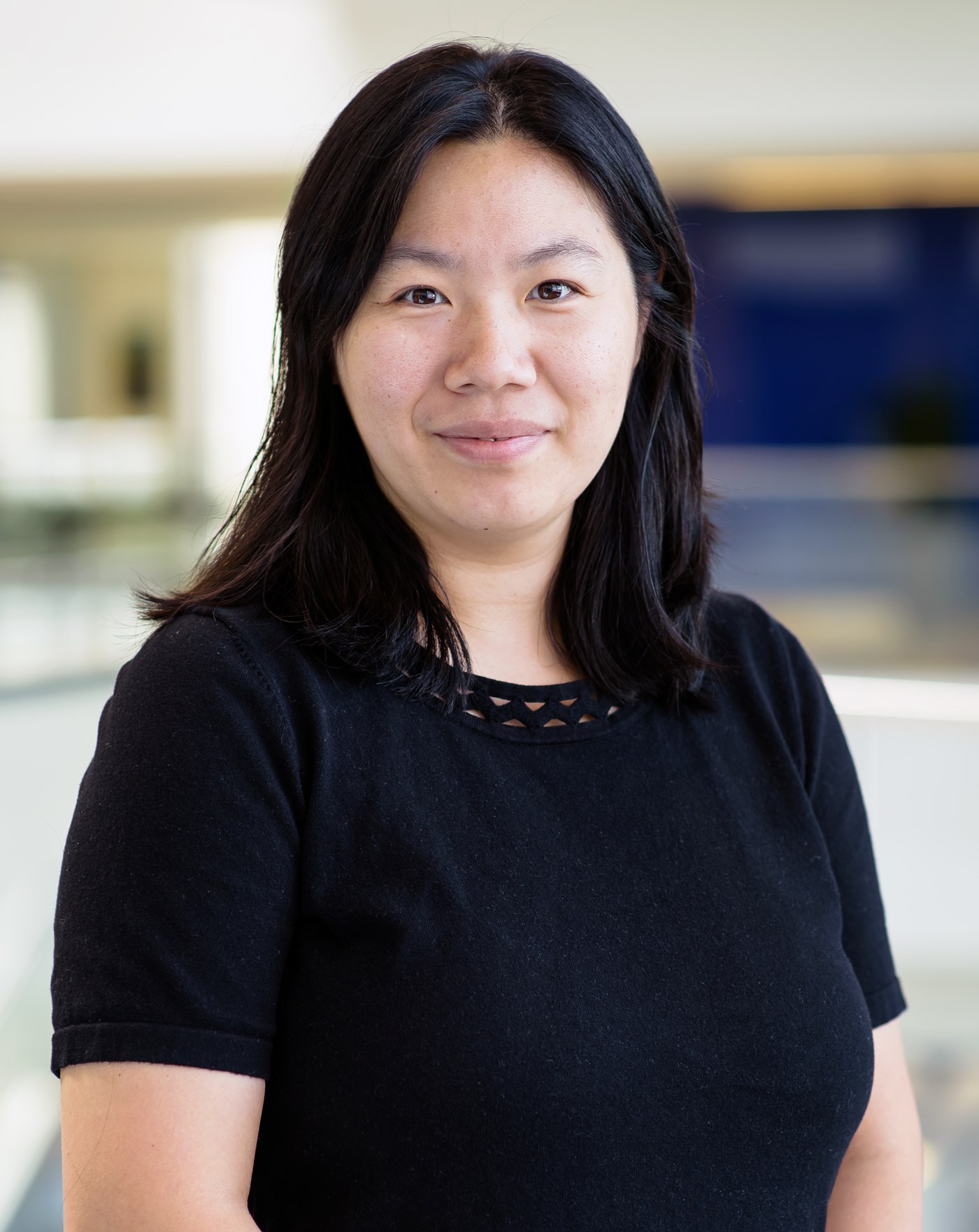 Fanglin Che is an Assistant Professor in the Chemical Engineering Department at UMass Lowell.