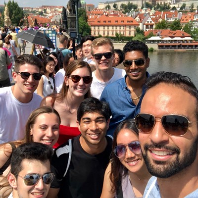  Nour Khreim takes a selfie with a group of students in Prague