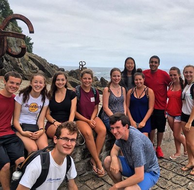 Follow students as they take learning outside the classroom and are exposed to structured situations and experiences through a Humanities lens in San Sebastian, Spain. 
