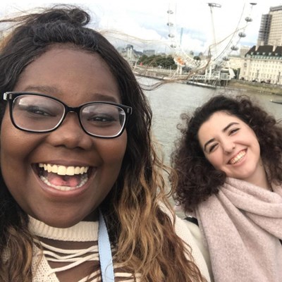 Follow this Fall 2017’s Office of Study Abroad & International Experiences Global Correspondent, Emoni Baffour, on her studies in London, England!  Emoni is a UMass Lowell Business Management major studying this fall on a UMass Lowell partner-led study abroad program, CAPA Global Cities, London.