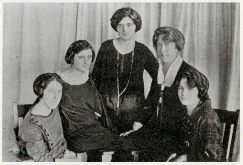 Female Textile College students in 1924