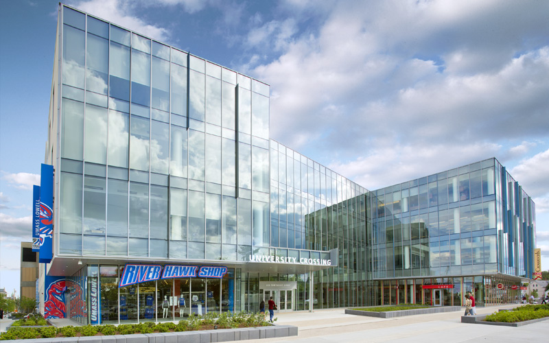 UNIVERSITY CROSSING