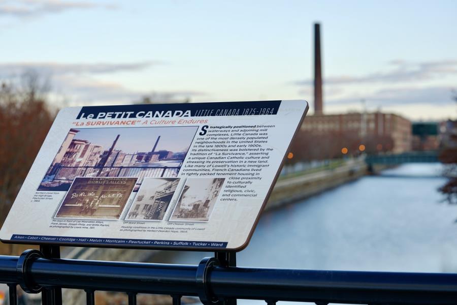Little Canada on Northern Canal Bridge