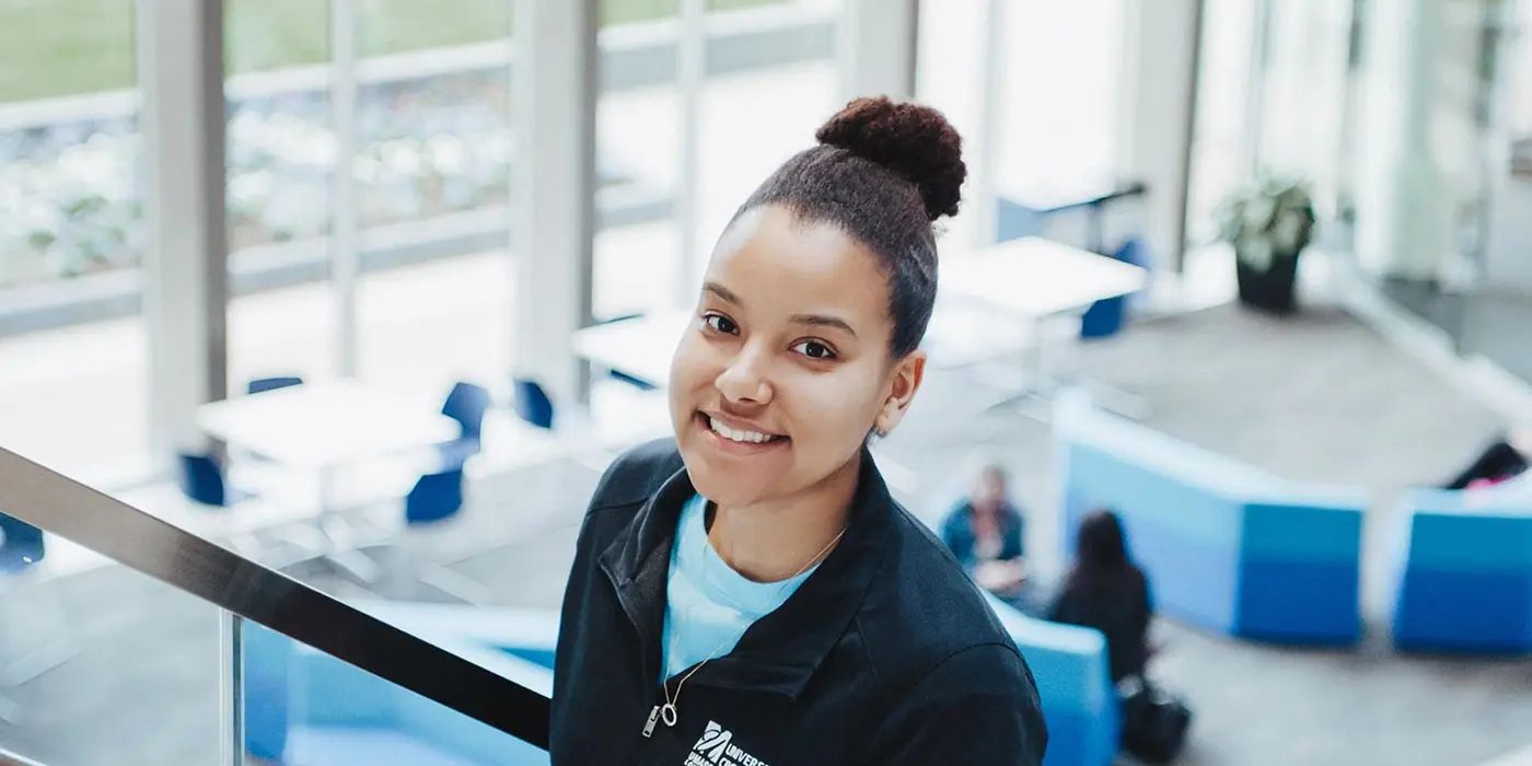 woman on stairs on university crossing